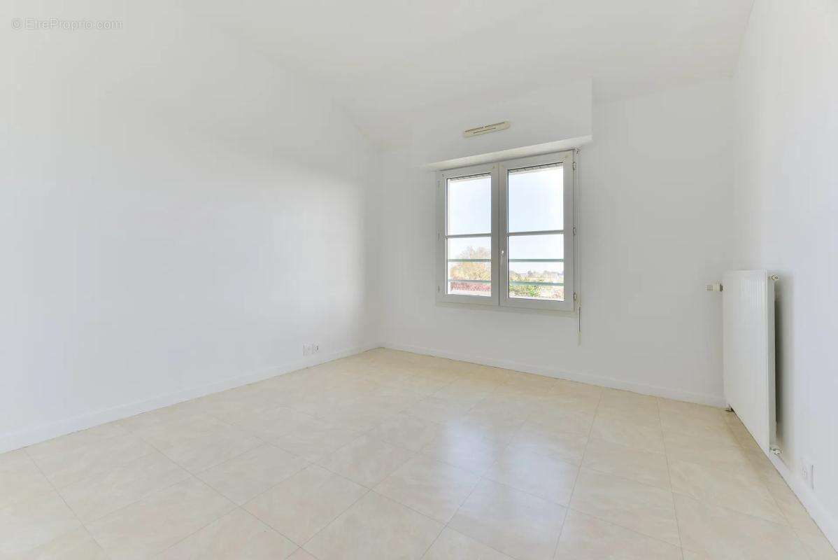 Appartement à REZE
