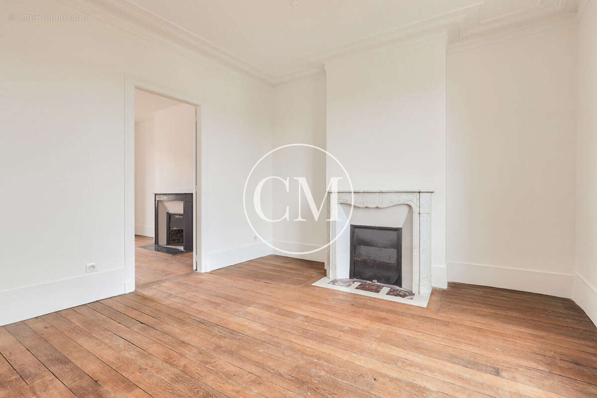 Appartement à VERSAILLES