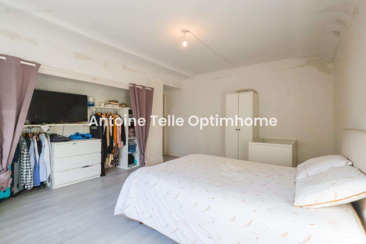 Proche Le Cateau 59360 - Maison individuelle avec nombreuses dépendances & jardin sur 1700m² - photo 9