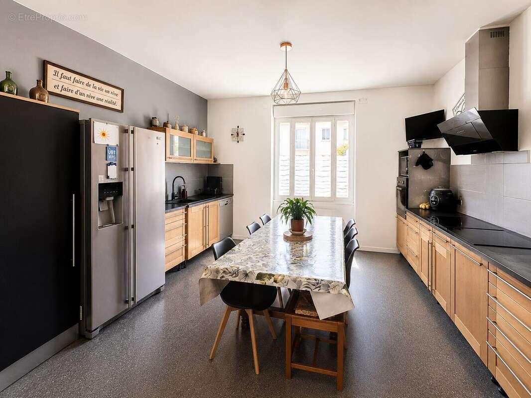Maison 180 m² à Albi  - photo 6