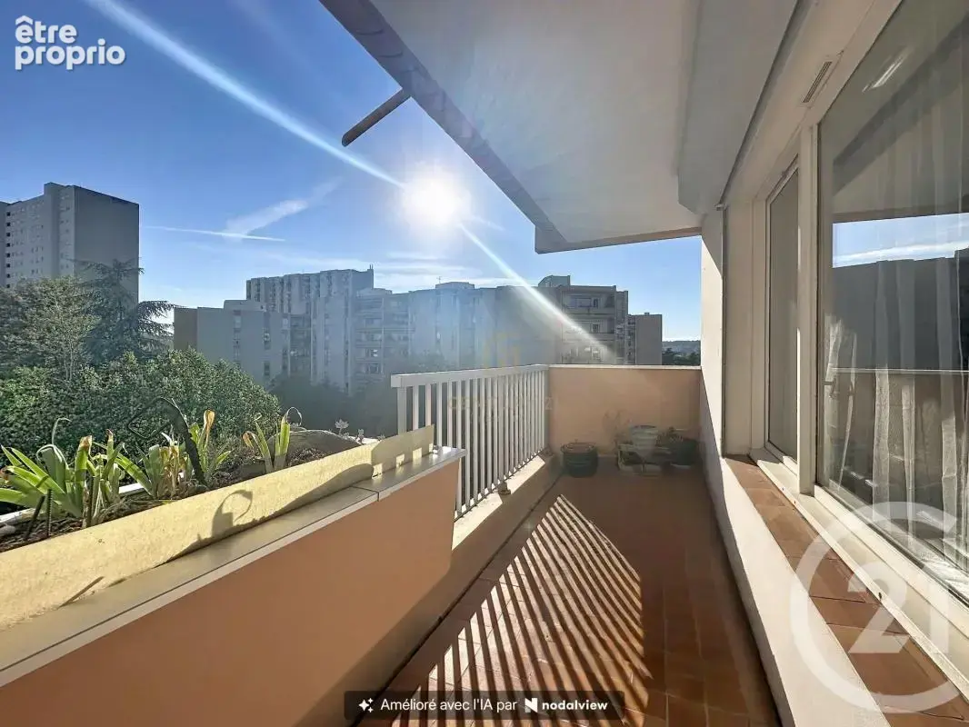 Appartement 5 pièces 122 m² à vendre à Lyon-8e (69008) - photo 5