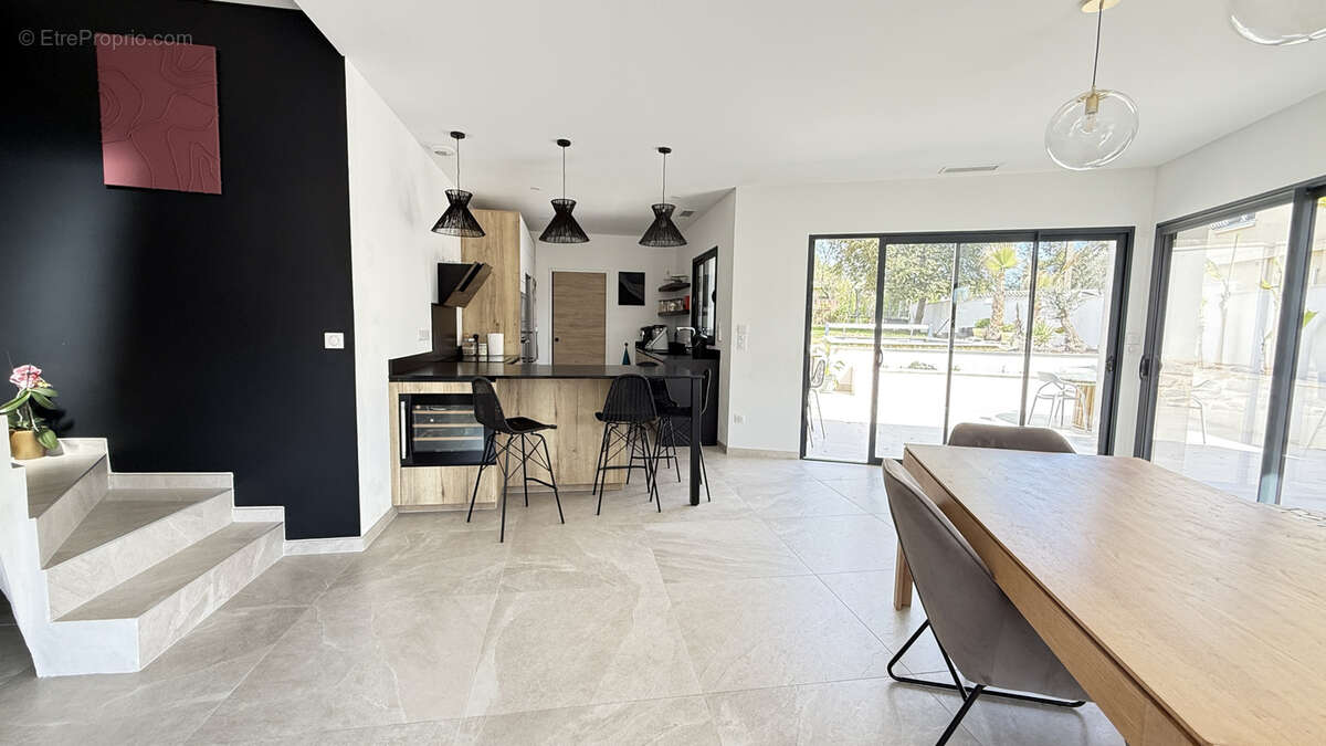 Maison à CASTELNAU-LE-LEZ