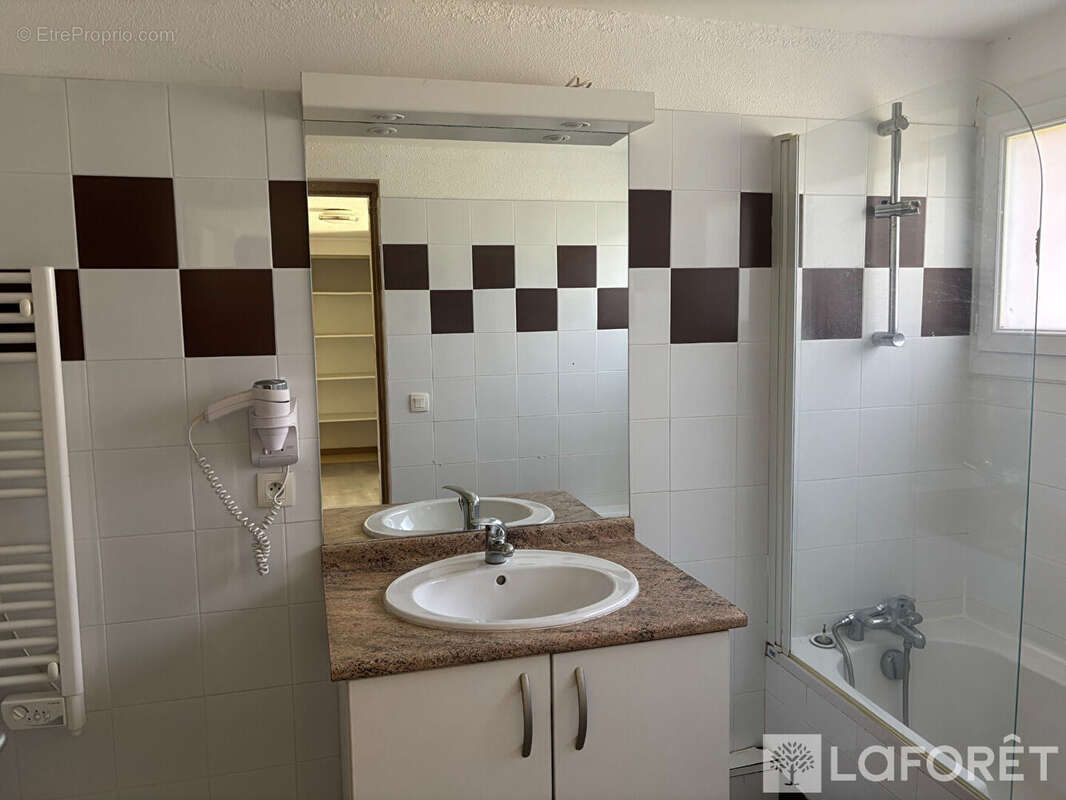 Appartement à VERNET-LES-BAINS