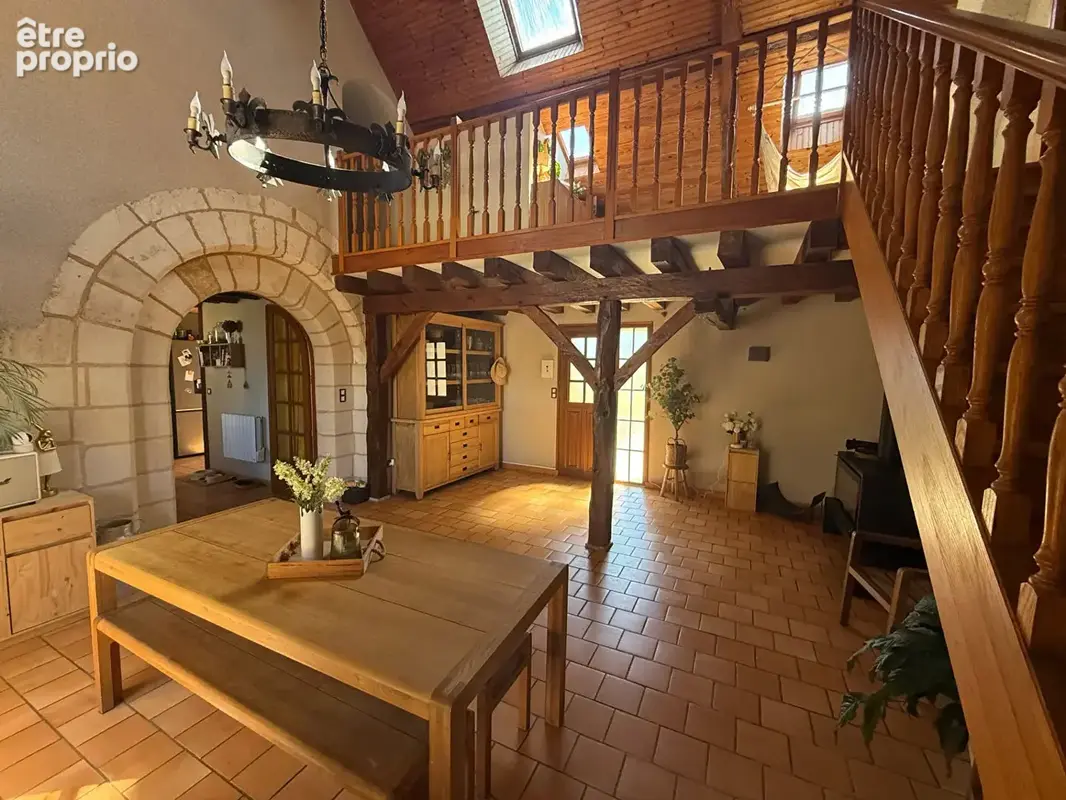 Superbe cachet!! Maison du 18eme avec 4 chambres 3mn de Montoire - photo 2