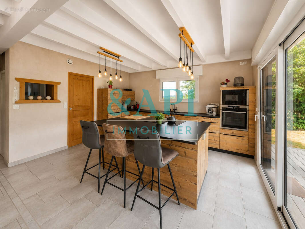 Maison à ALLINGES