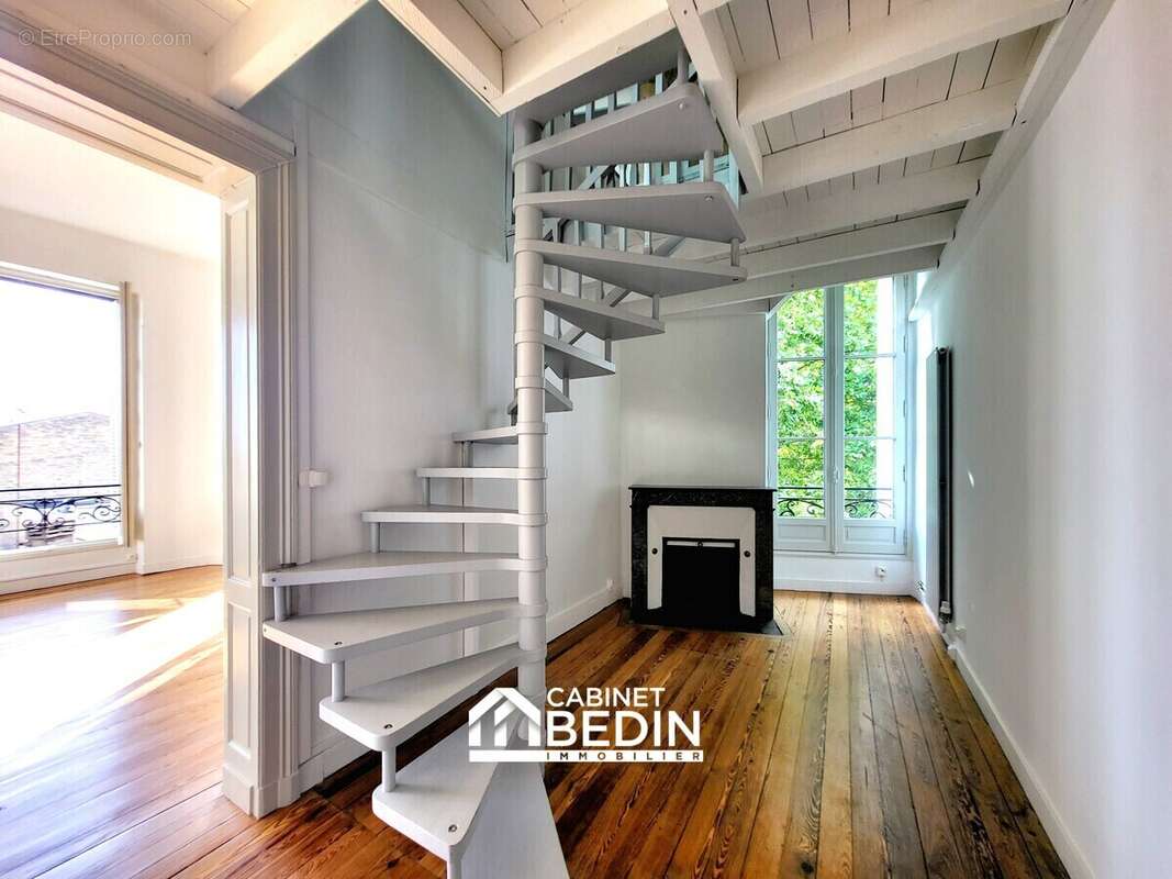 Appartement à BORDEAUX
