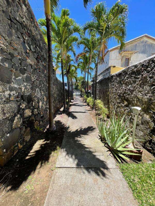 Appartement à SAINT-DENIS
