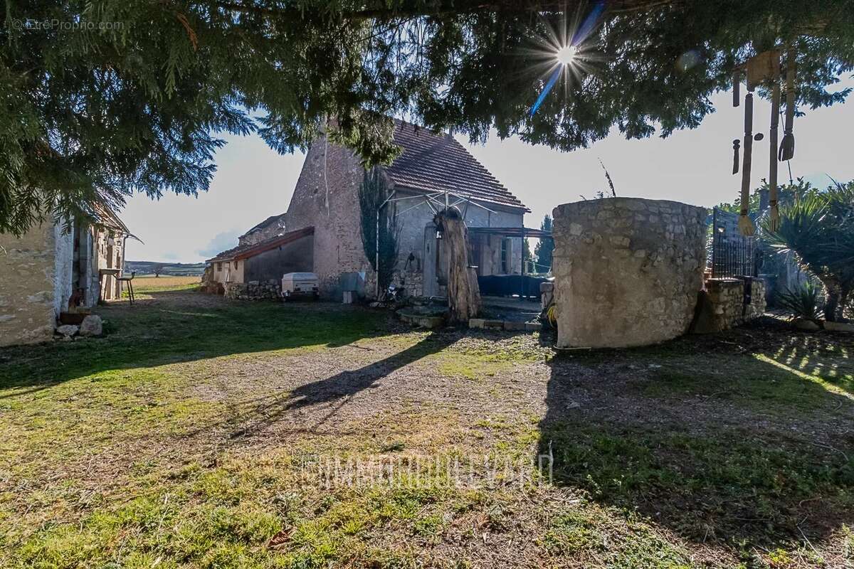 Maison à TAXAT-SENAT