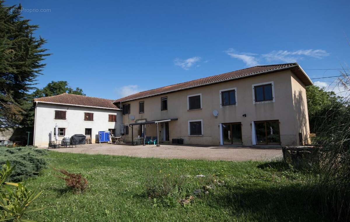 Maison à MIELAN