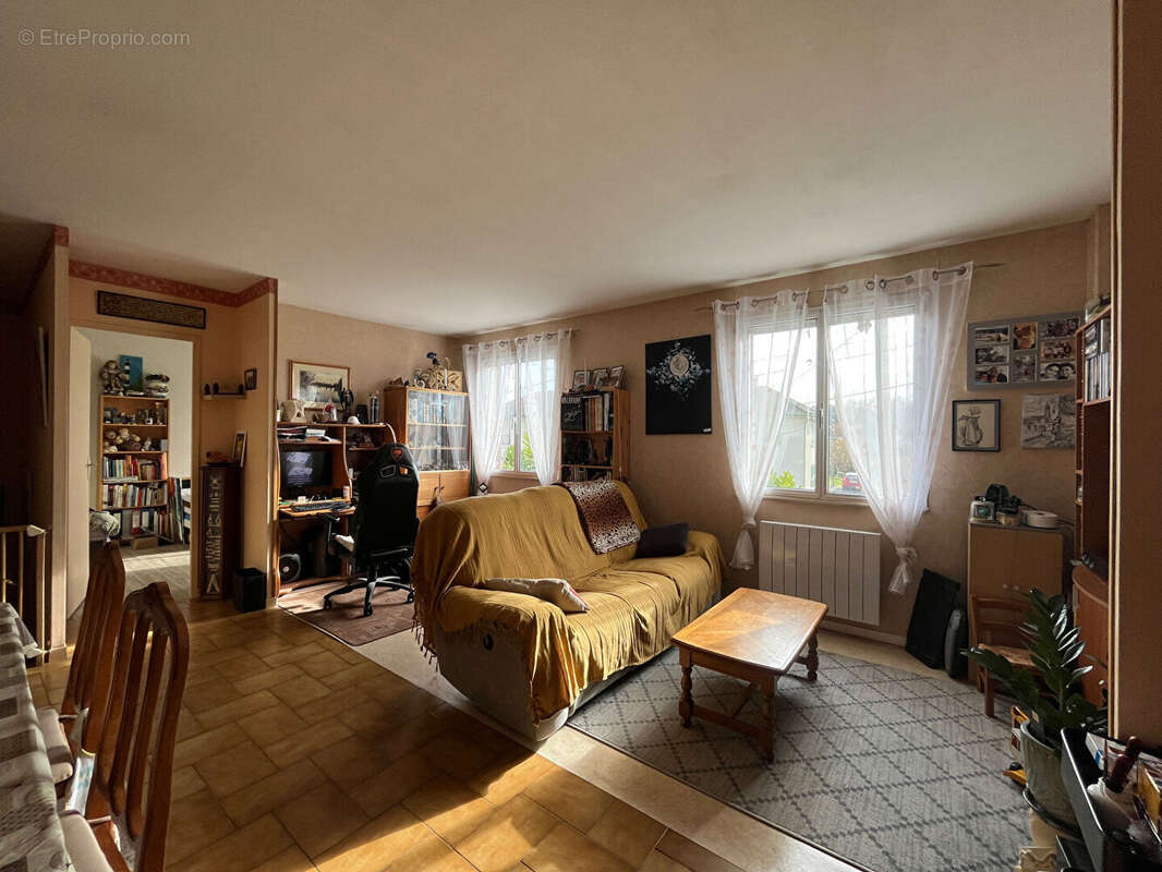 Maison à TRELISSAC