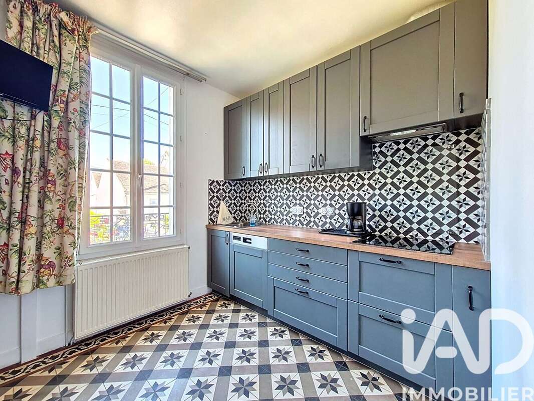 Photo 4 - Maison à VILLE-SAINT-JACQUES