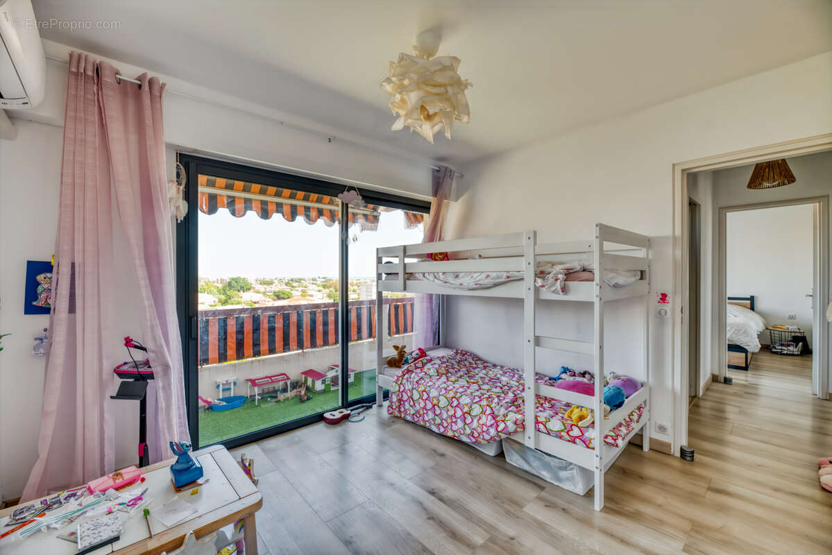 Appartement à CAGNES-SUR-MER