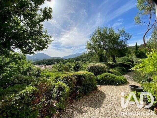 Maison 285 m² à Vaison-La-Romaine  - photo 7