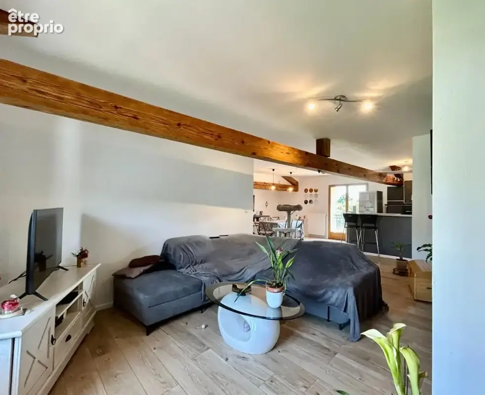 Appartement T4 - photo 2