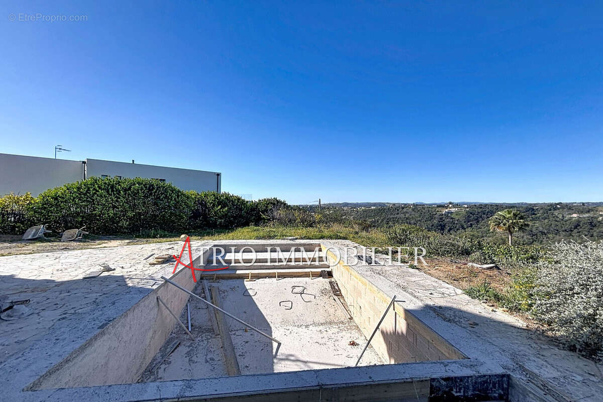 Maison à CAGNES-SUR-MER