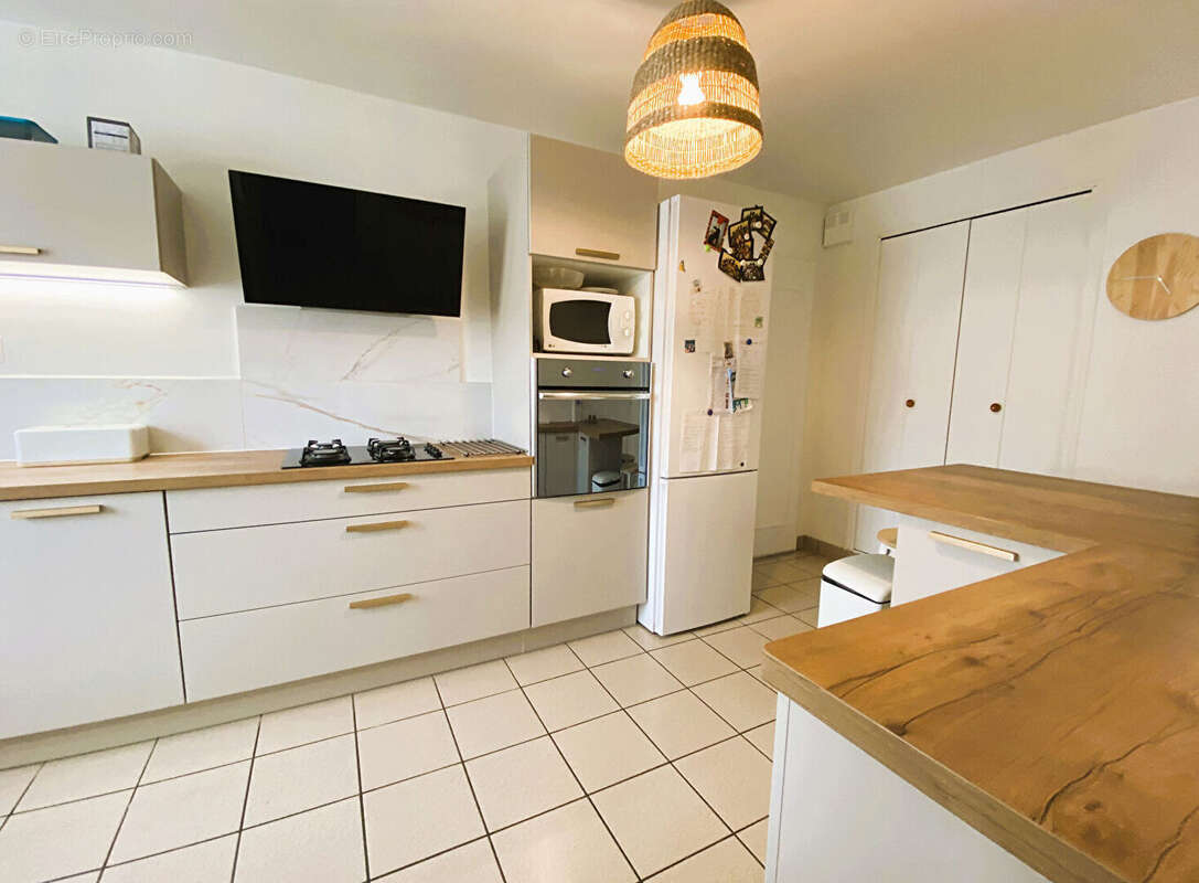 Maison à SAINT-JEAN-DE-BRAYE