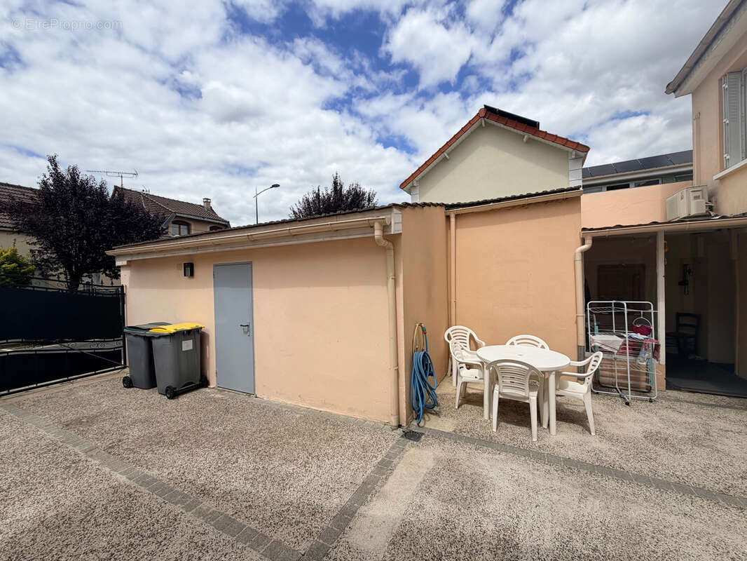 Maison à DRANCY