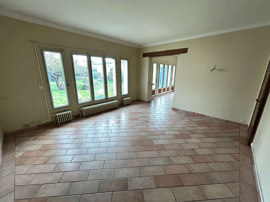 Maison à SAINT-AMAND-LES-EAUX