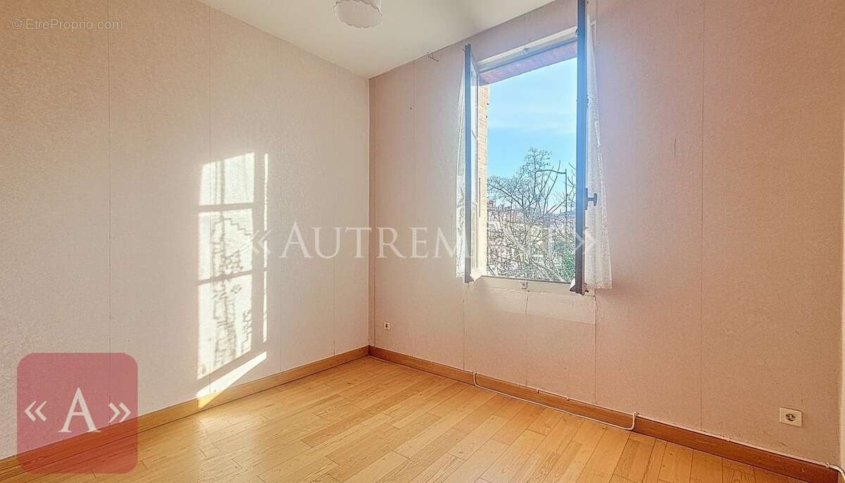 Maison à SAINT-SULPICE