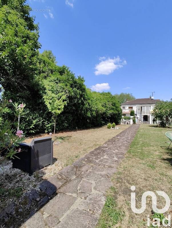 Photo 1 - Maison à MONTREUIL