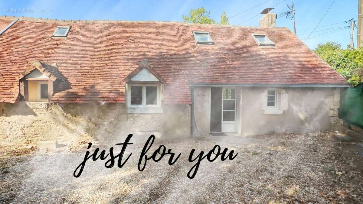 Maison à LOCHE-SUR-INDROIS
