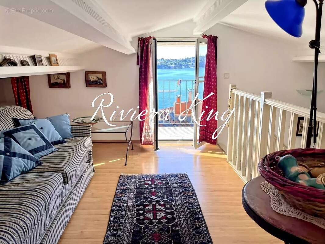 Appartement à VILLEFRANCHE-SUR-MER