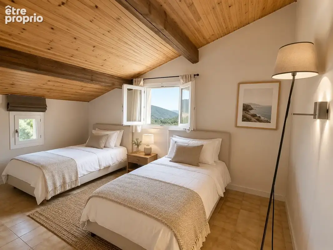 Maison familiale avec vue mer, jardin piscinable et fort potentiel - photo 10