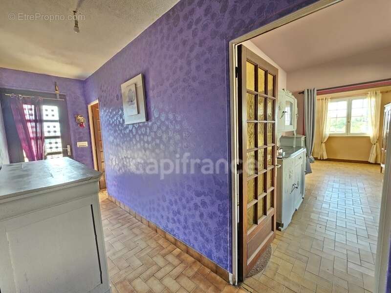 Maison à PANISSIERES