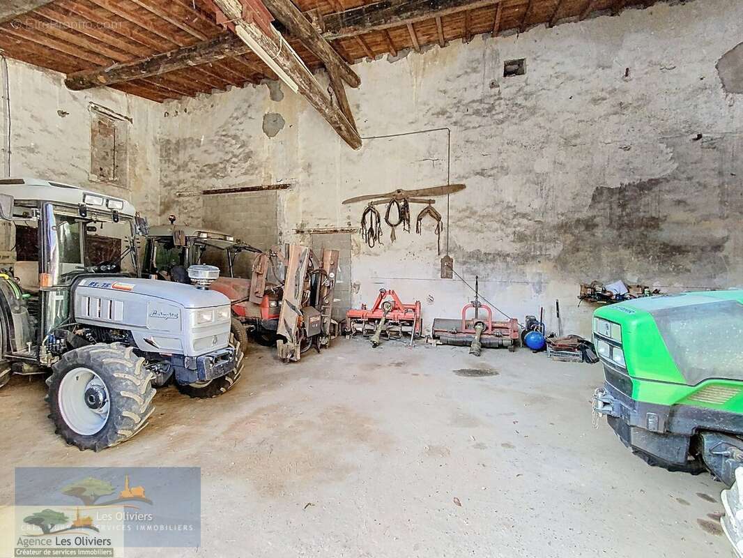 Maison à SAINT-GEORGES-D'ORQUES