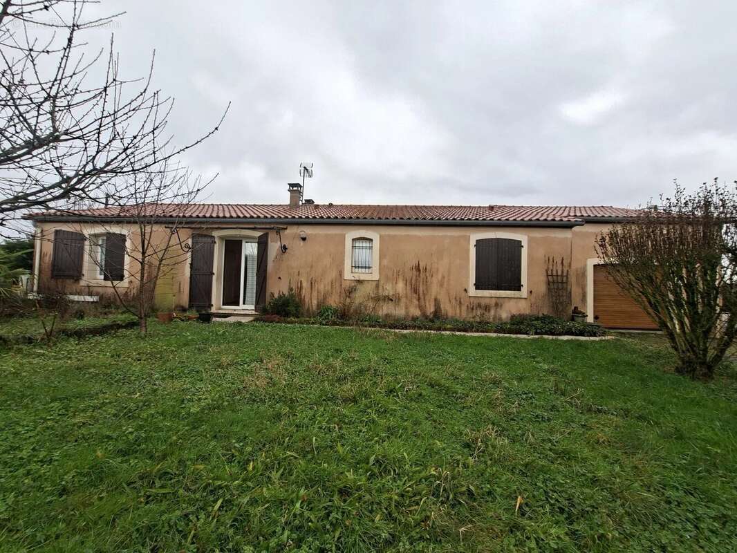 Maison à REALMONT
