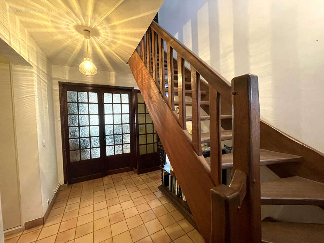 Maison à MAREIL-SUR-MAULDRE