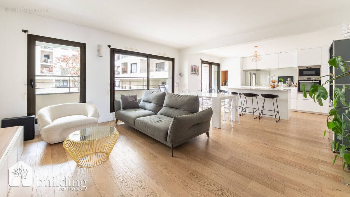 Appartement à LEVALLOIS-PERRET