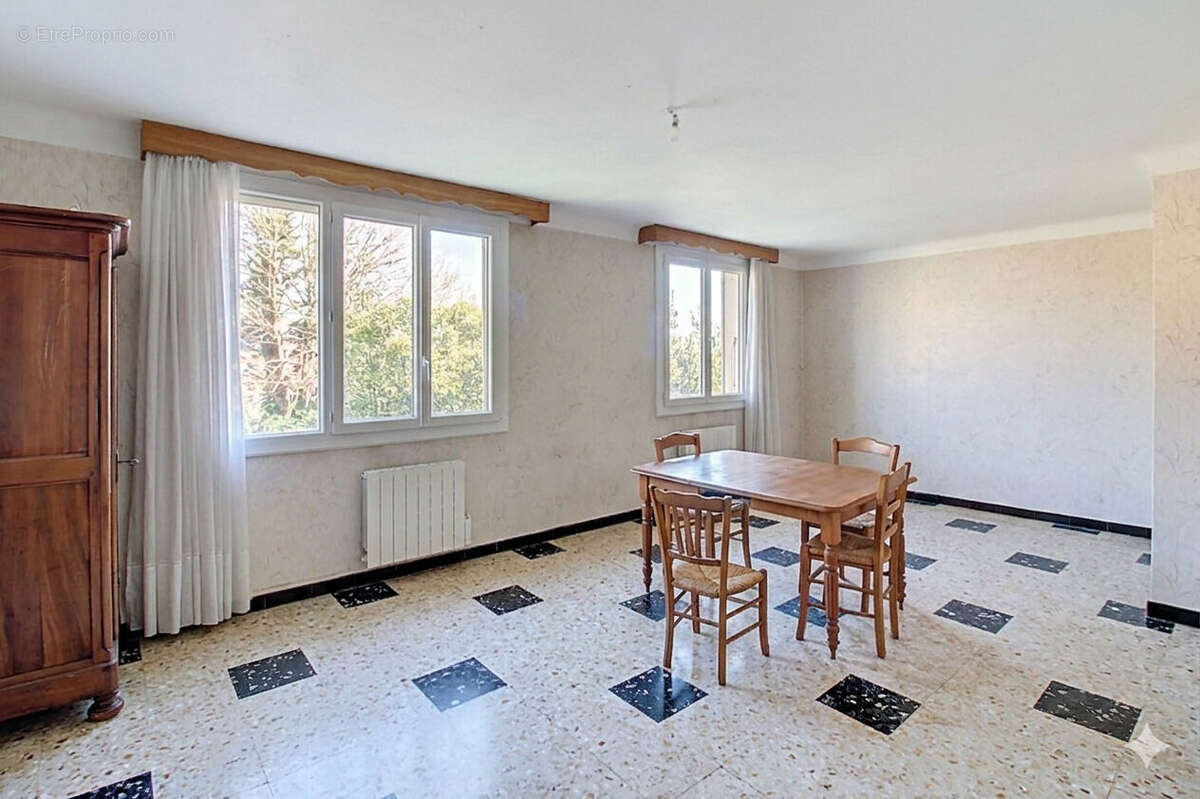 Maison à DRAGUIGNAN