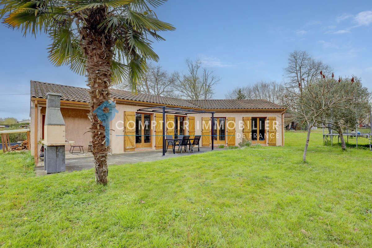Maison à LAVAUR