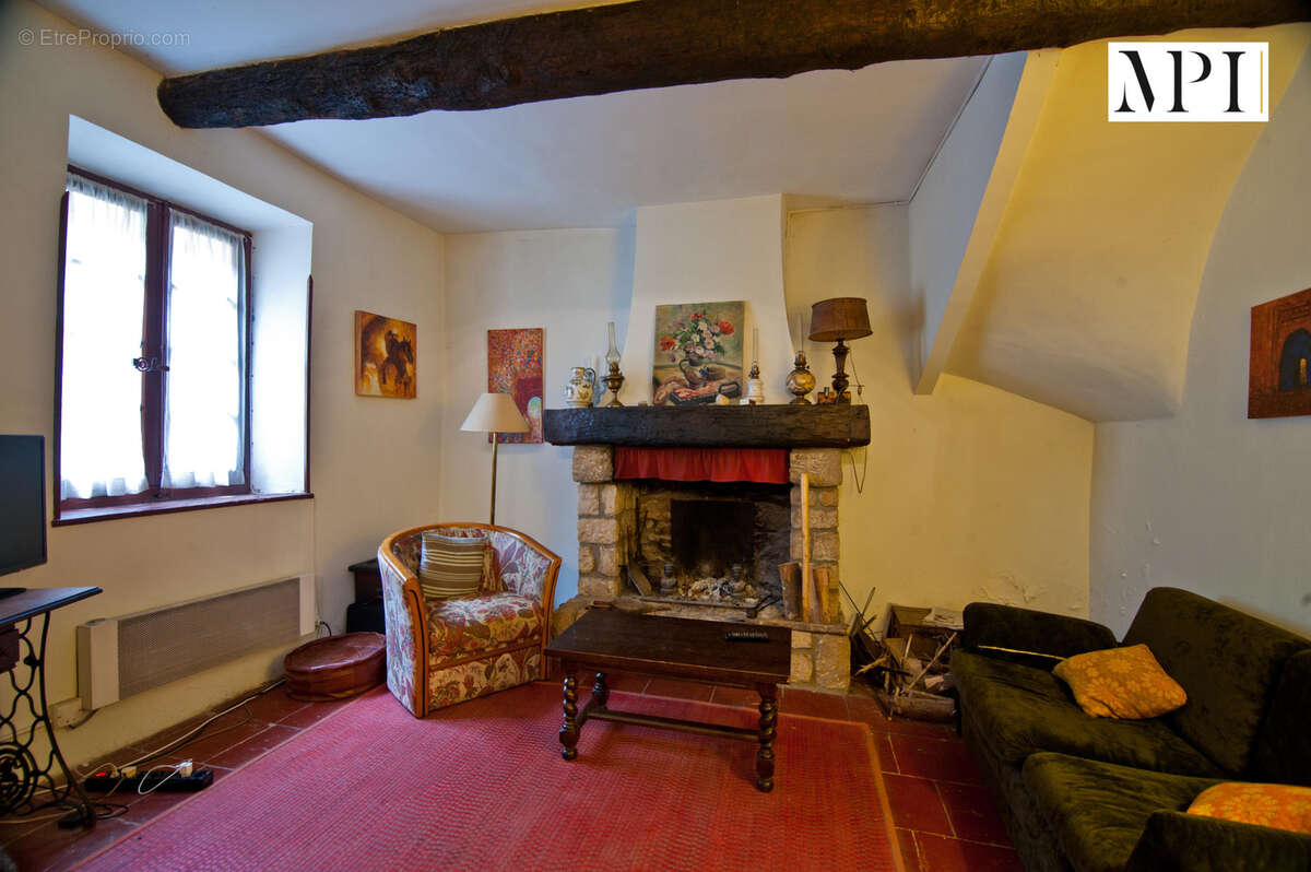 Maison à FELINES-MINERVOIS