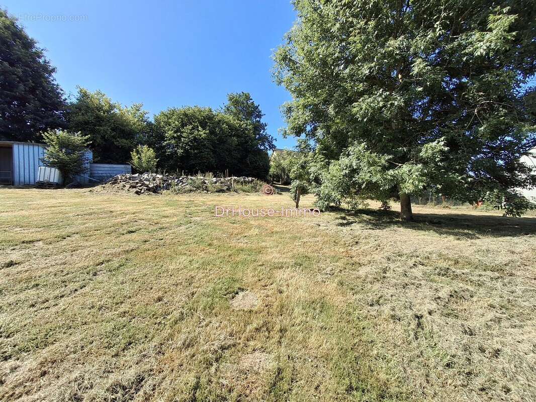 Terrain 1100 m² à Avranches  - photo 7