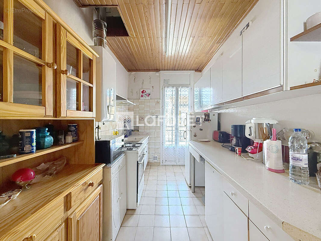 Appartement Les Pennes Mirabeau 3 pièce(s) 66 m2 - photo 2