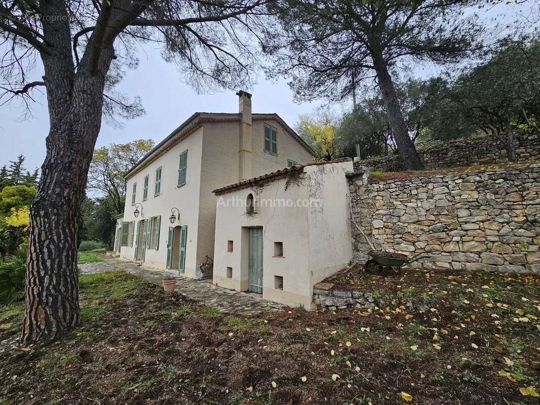 Maison à DRAGUIGNAN