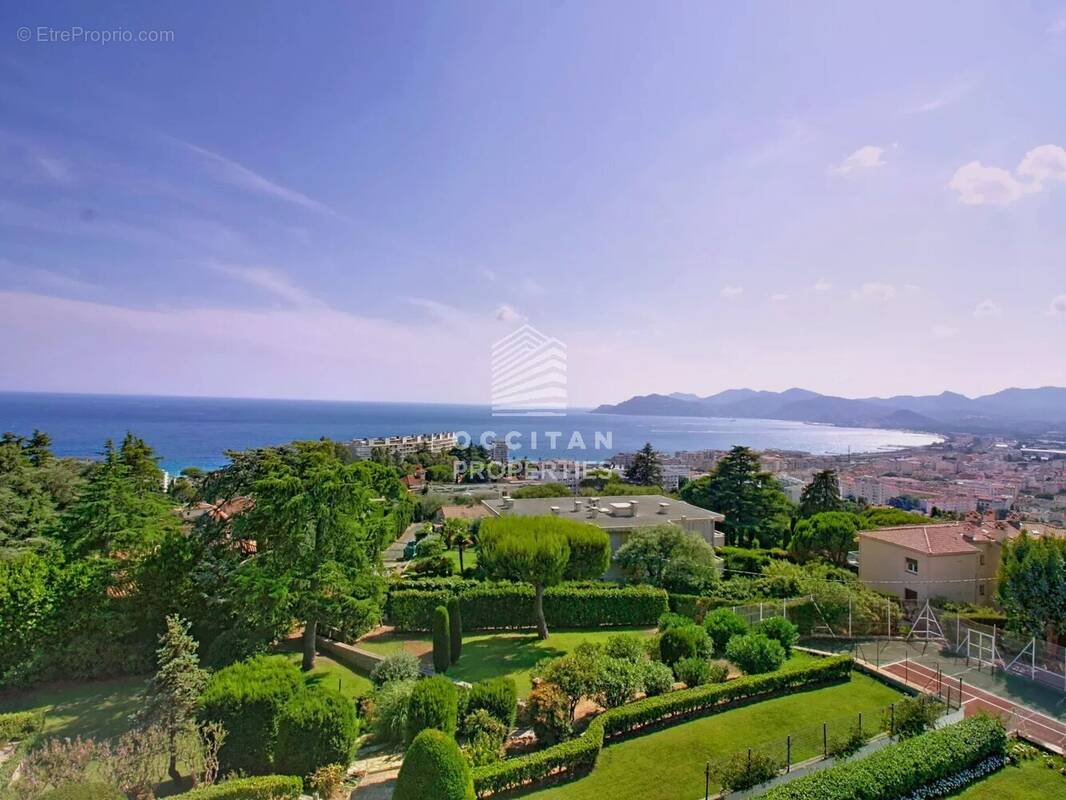 Sublime vue mer jusqu''au Massif de l'Estérel - Piscine - Croix des Gardes, Cannes - photo 4