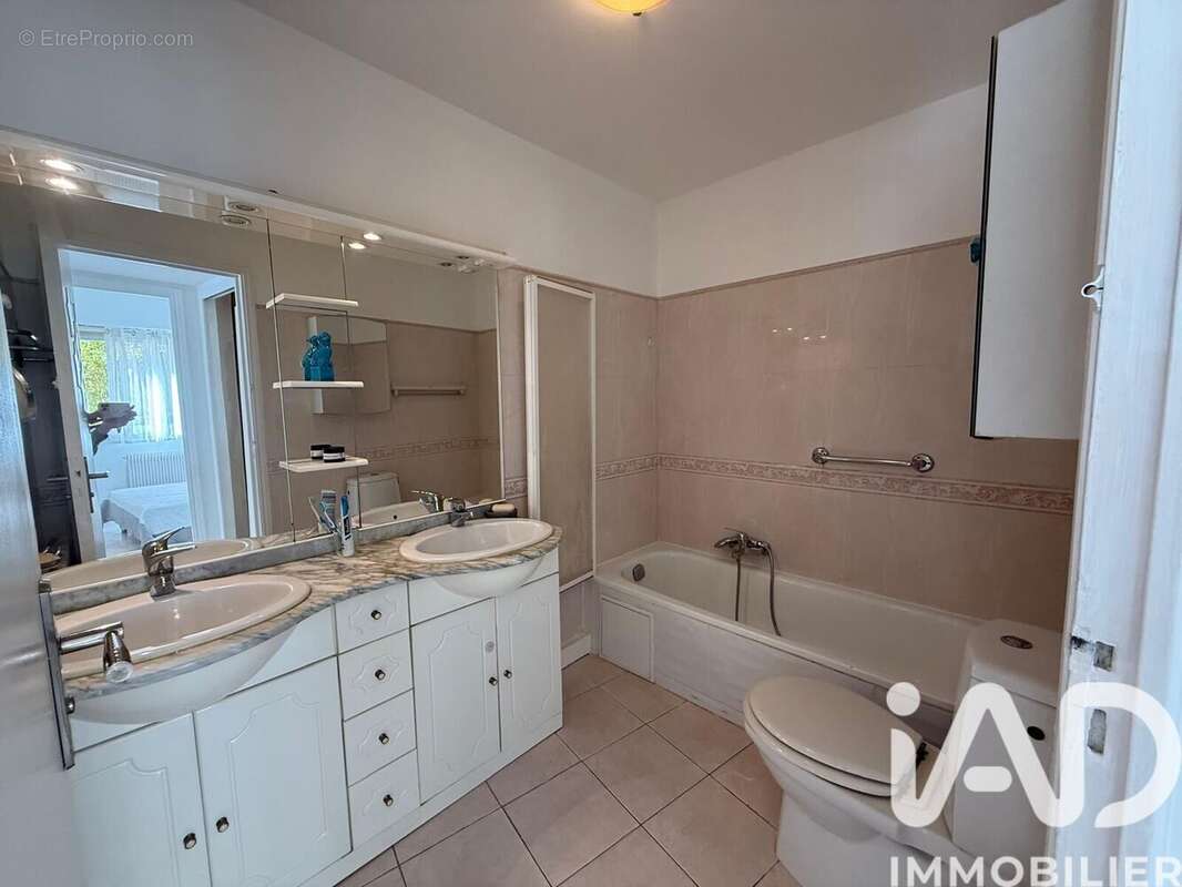 Photo 8 - Appartement à MENTON