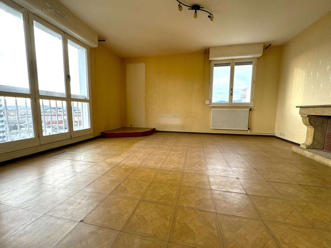 Appartement à CLERMONT-FERRAND