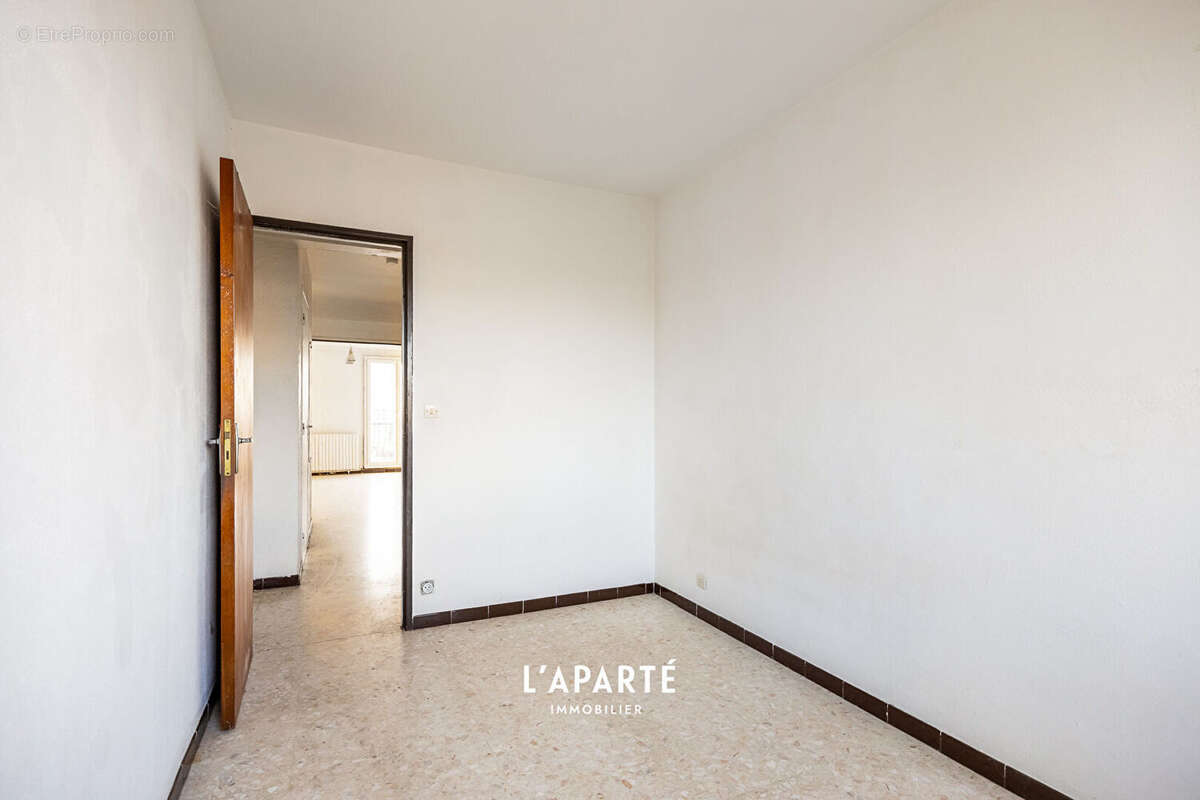 Appartement à MARSEILLE-14E