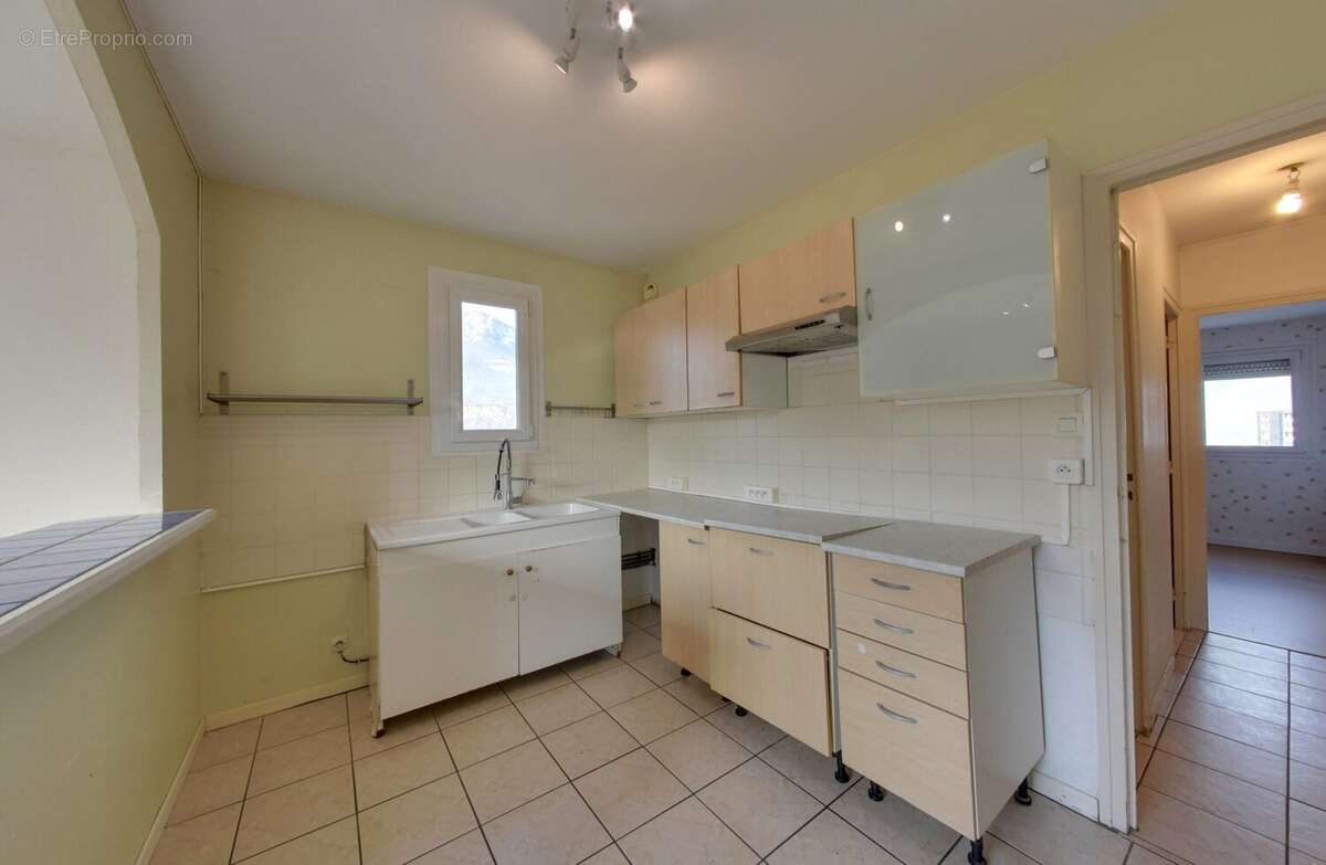 Appartement à ECHIROLLES