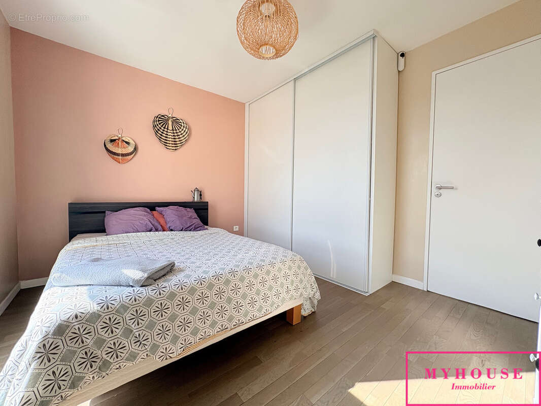 Appartement à BAGNEUX