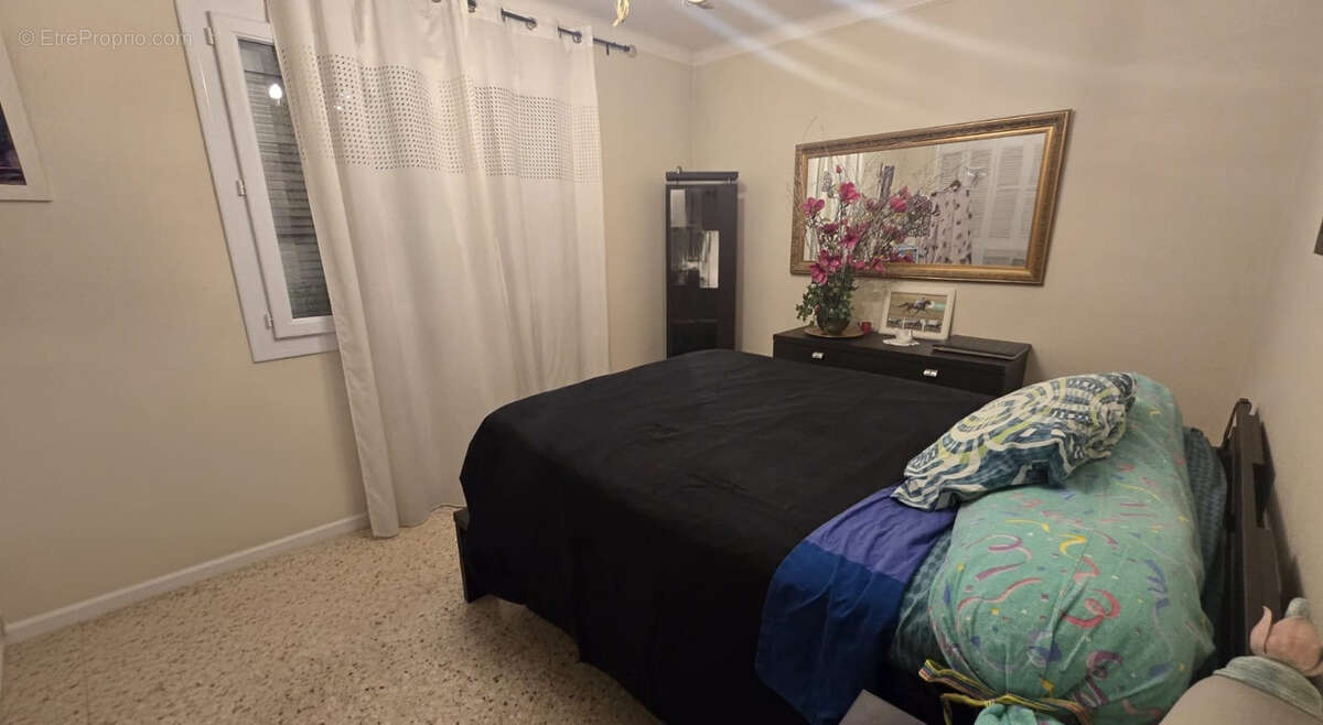 Appartement à LA CRAU