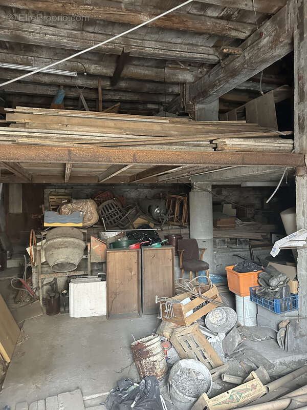 Maison à LA ROCHE-SUR-FORON