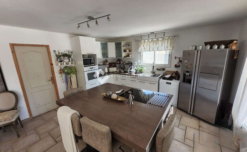 Maison 130 m² à Saint-Julien-De-Cassagnas  - photo 6