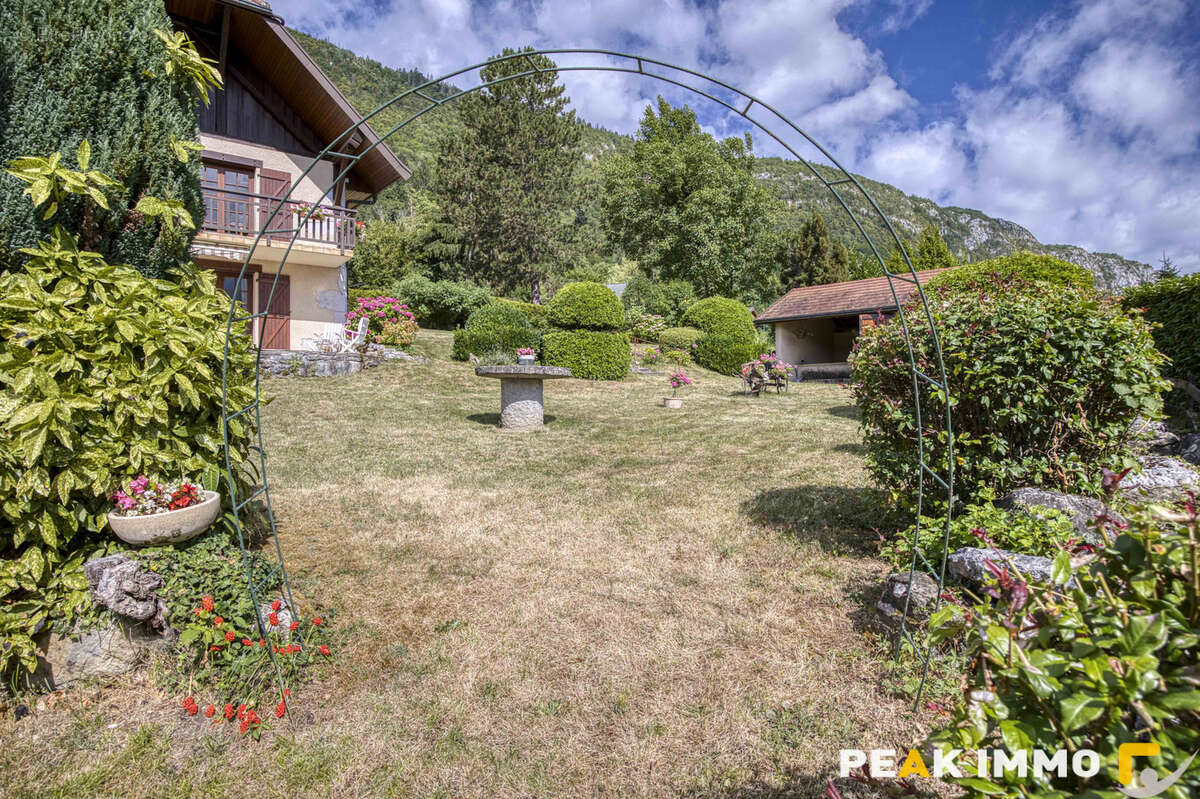 Maison à LATHUILE