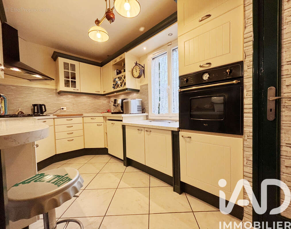 Photo 5 - Maison à CORBEIL-ESSONNES