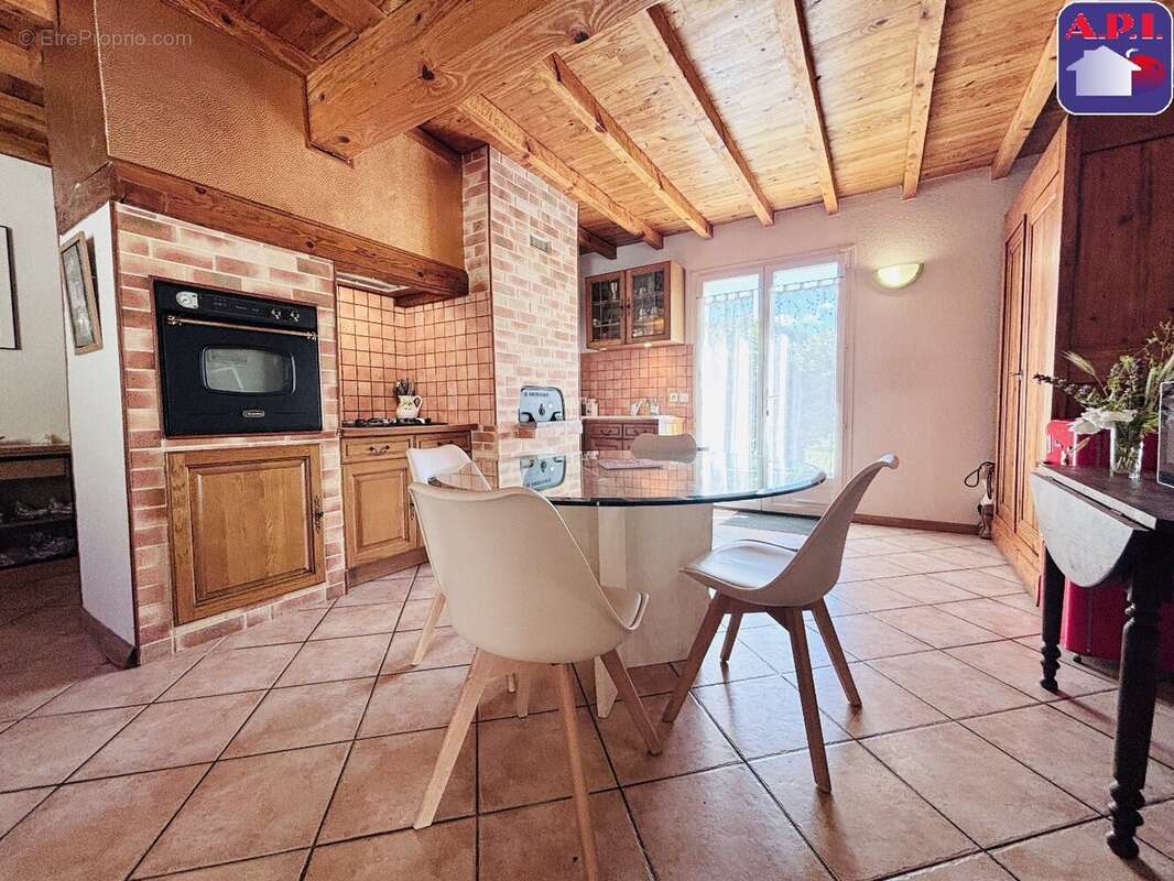Maison 145 m² à Roquefeuil  - photo 5